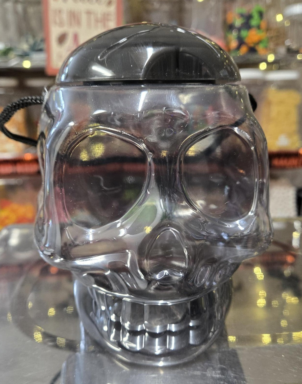 2 LB Skull Bucket