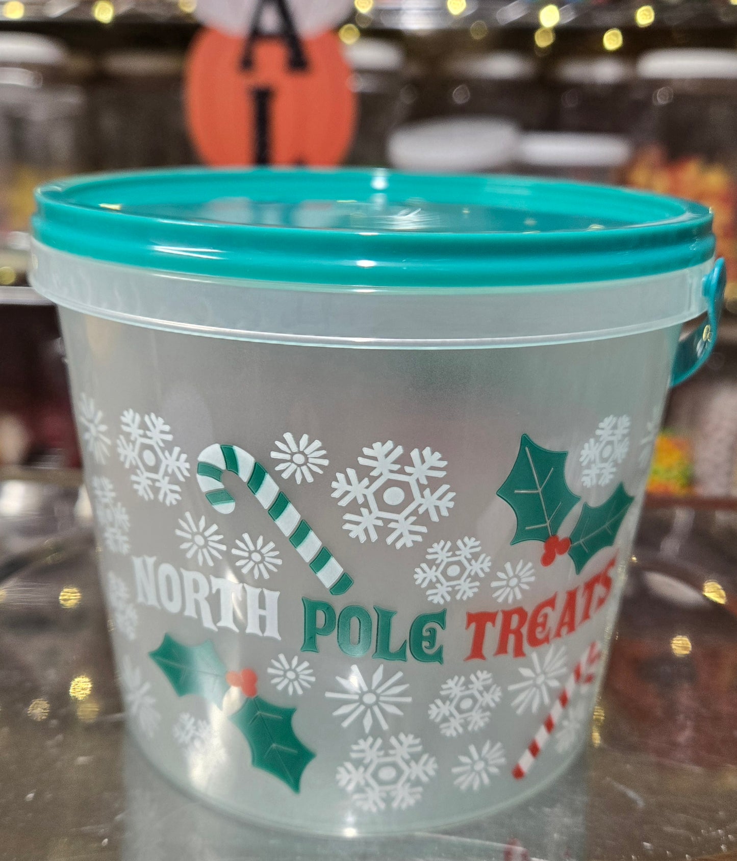 1 lb CHOCOLATE North Pole Treats Bucket