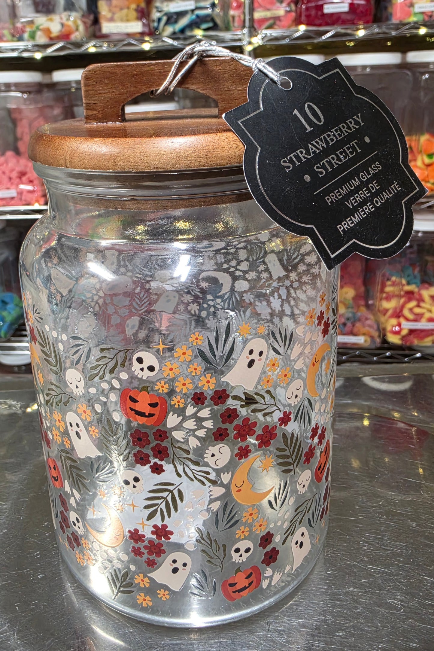 1.5 lb GUMMY in Glass Halloween and Flower Design Jar with Handled Wood Lid