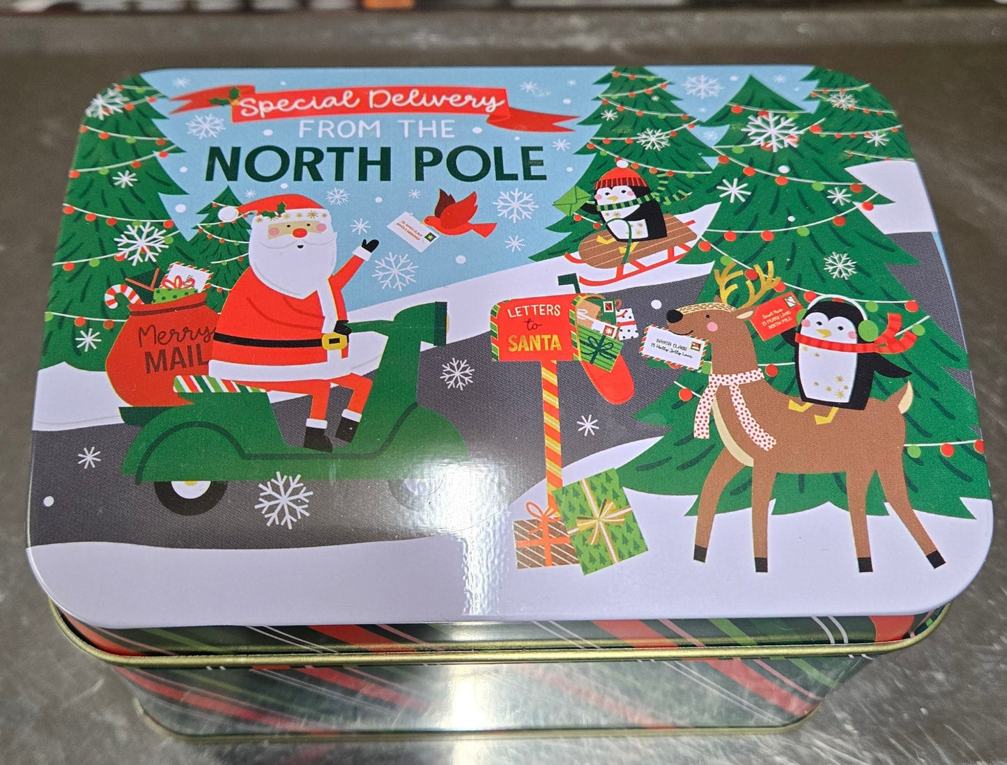 1 lb GUMMY Special Delivery North Pole Chest Tin with Hinged Lid