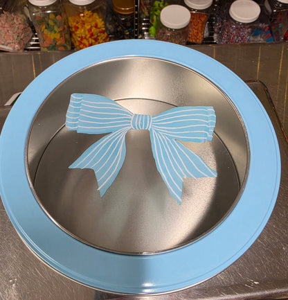 1 lb Grub Tub Round Small with Blue Bow Tin